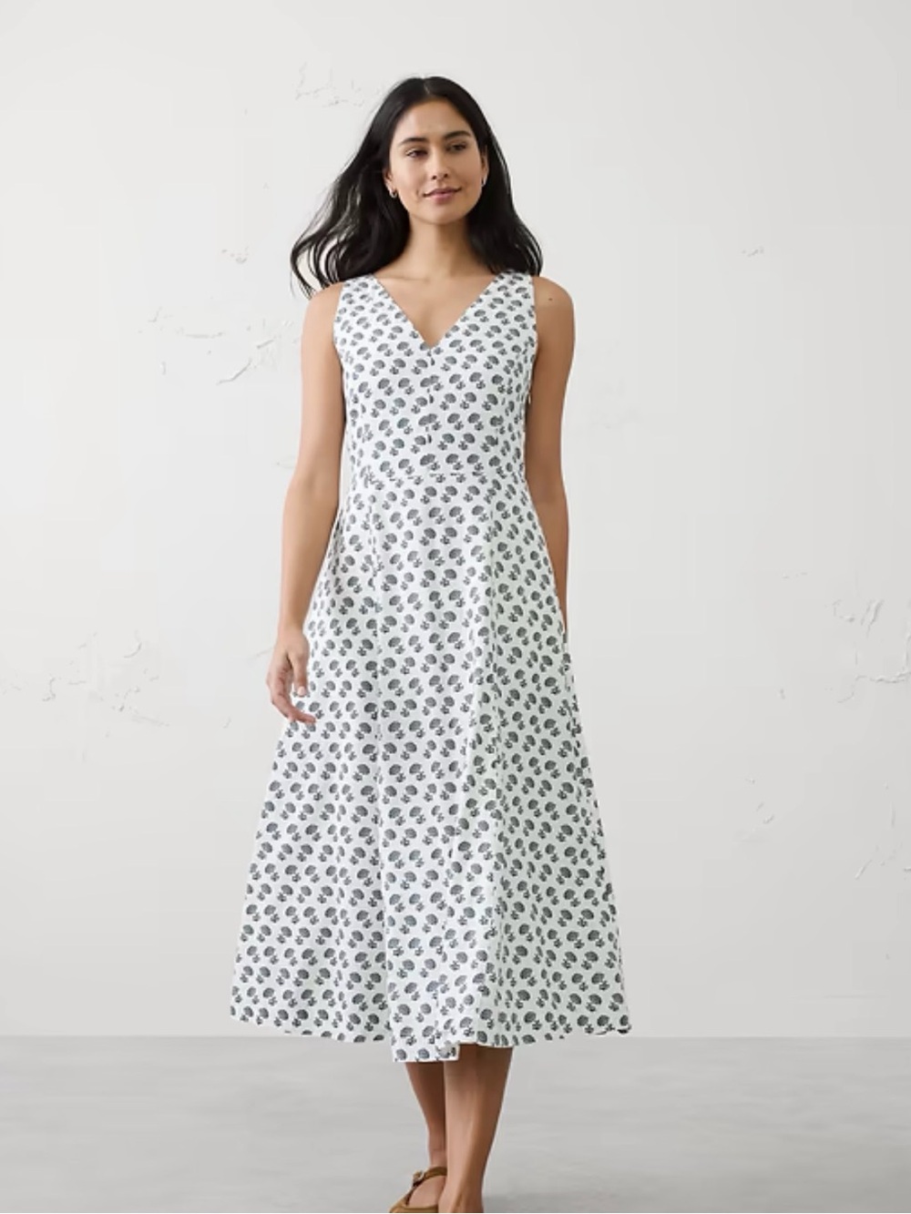 New- Banana Republic White Dress with Navy Floral Motif -new with tags